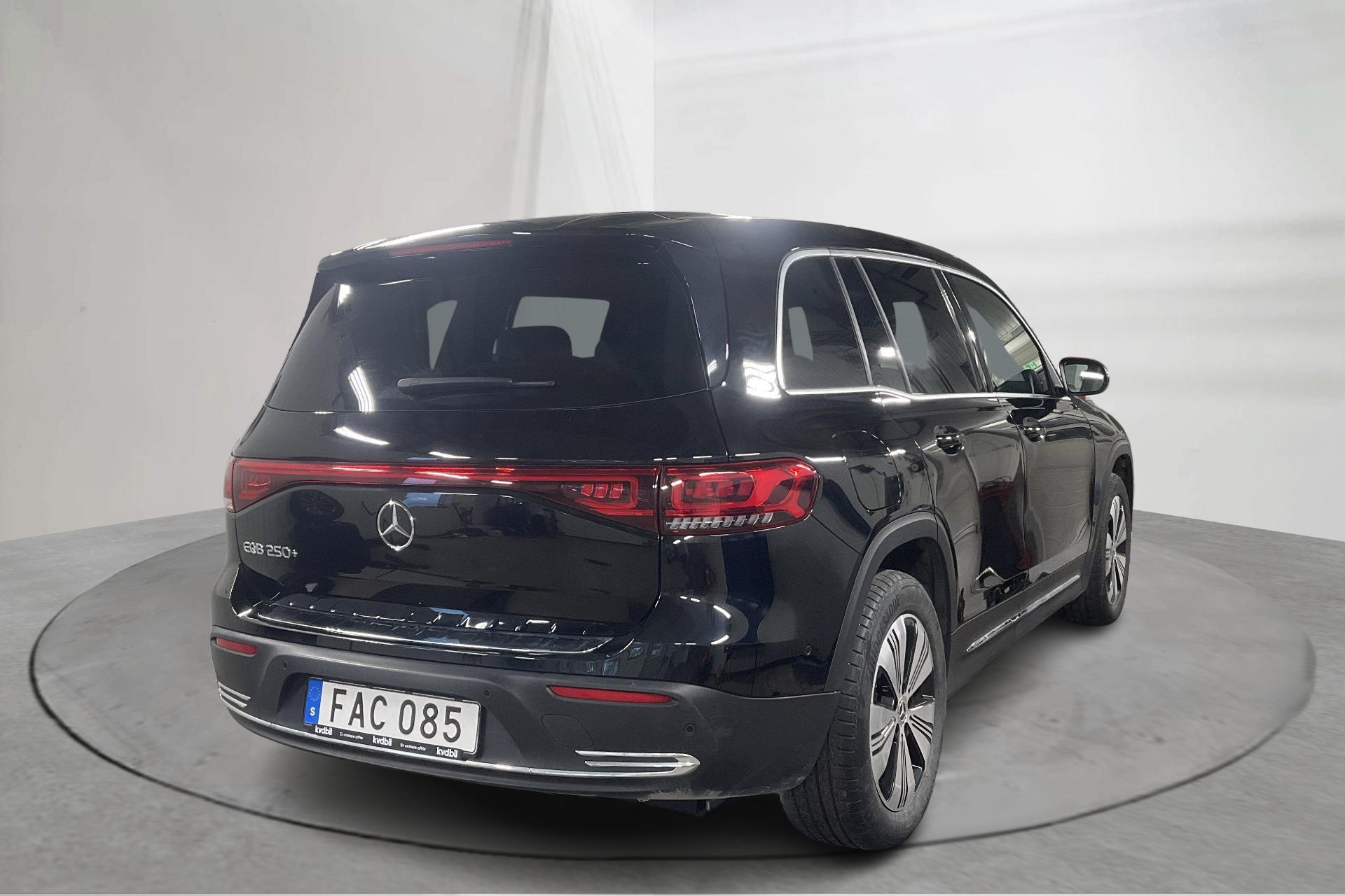 Mercedes-Benz EQB 250+ 2024, bild 3/10