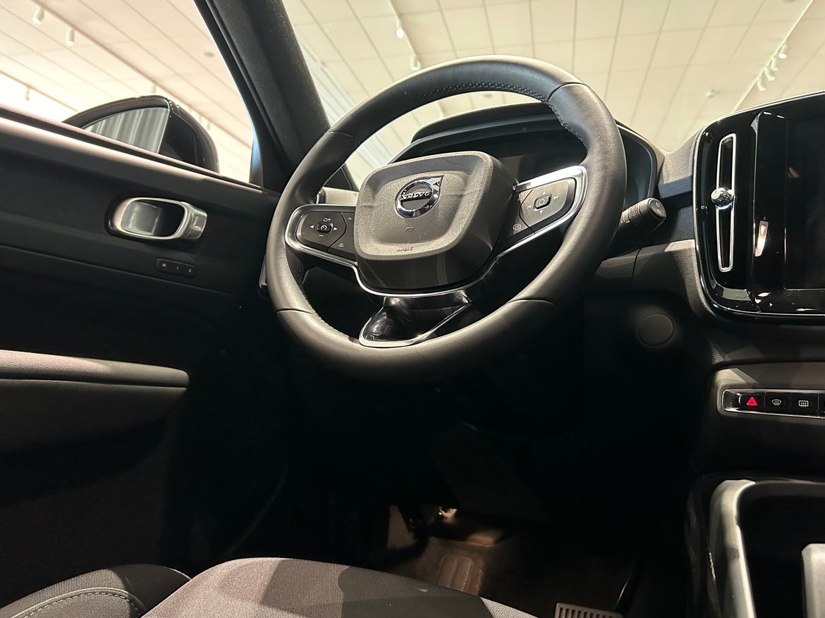 Volvo XC40 2023 - miniatyr 14