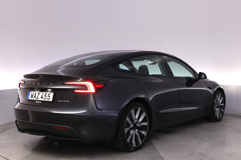 Bild 5 av Tesla Model 3 Long Range AWD Highland Autopilot Pano 19"