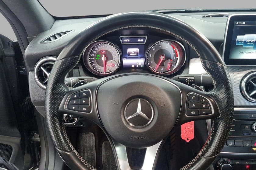 Bilde 5 av Mercedes-Benz CLA 180 Shooting Brake - Automat - Parkeringssensorer - Cruise