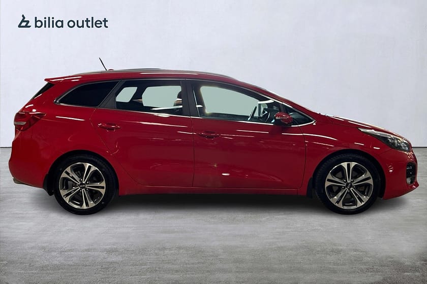 Bild 4 av Kia cee'd_sw sw 1.6 CRDi DCT GT-Line 136hk Panorama Navi Carplay