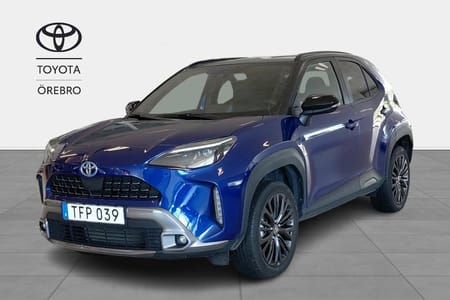 Toyota Yaris Cross Hybrid AWD-i Adventure Pluspaket JBL Panorama V-hjul