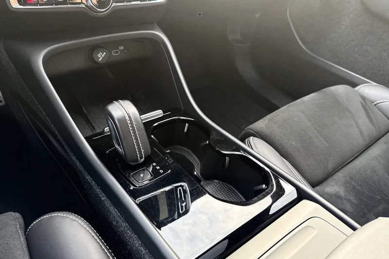 Volvo XC40 P8 AWD Recharge bilde 17