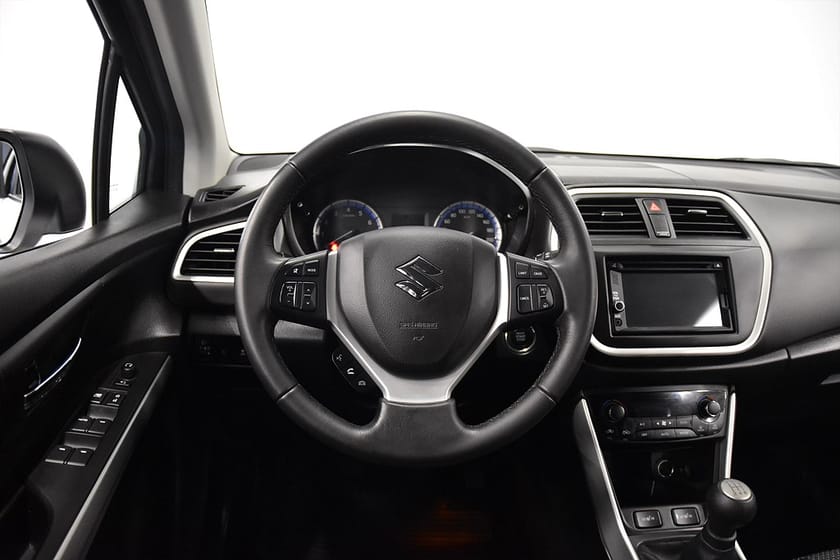 Bild 2 av Suzuki SX4 S-Cross 1.6 AllGrip B-kam Navi Dragkrok SoV-hjul