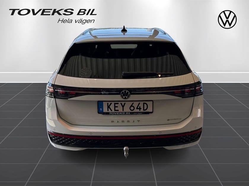 Bild 3 av Volkswagen Passat Variant eHybrid R-line 272Hk