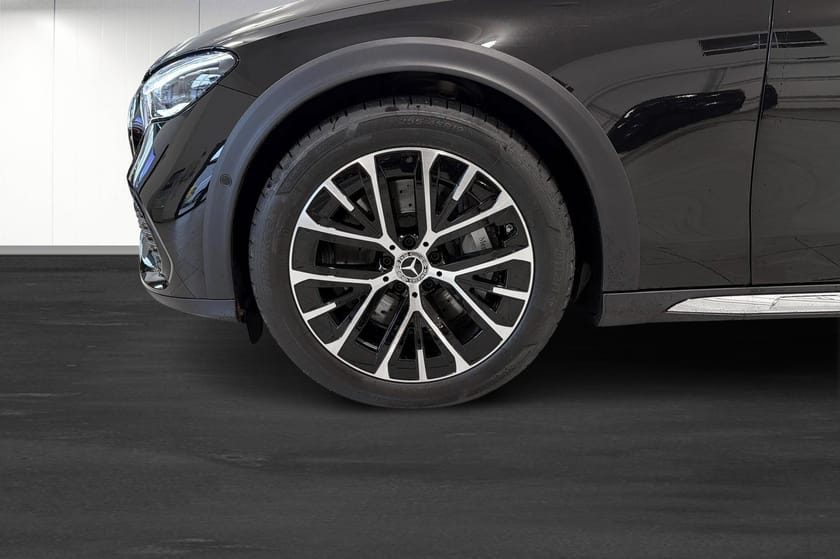 Bild 5 av Mercedes-Benz E 300 d e 4MATIC All-Terrain