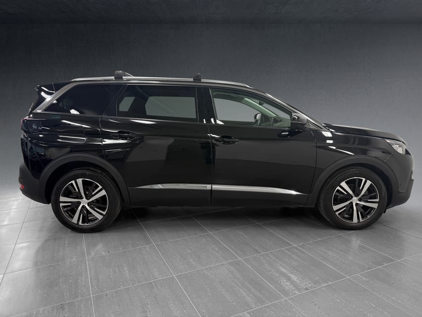 Bilde 4 av Peugeot 5008 7-Seater Allure 1.2 PureTech 130HK Aut|7SETER/NAVI/ACC/R.KAMERA