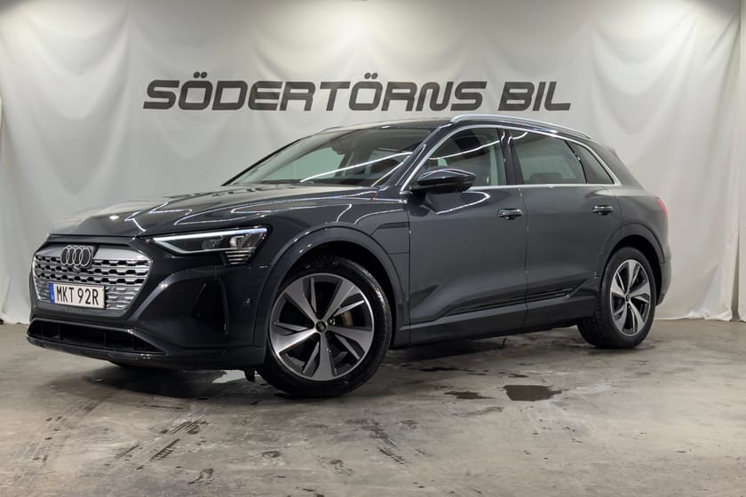 Bild 1 av Audi Q8 50 e-tron quattro 360 KAMERA LÄDER MOMSBIL