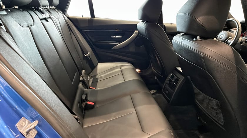 Bild 5 av BMW 320i xDrive Touring M sport, Dragkrok, HiFi