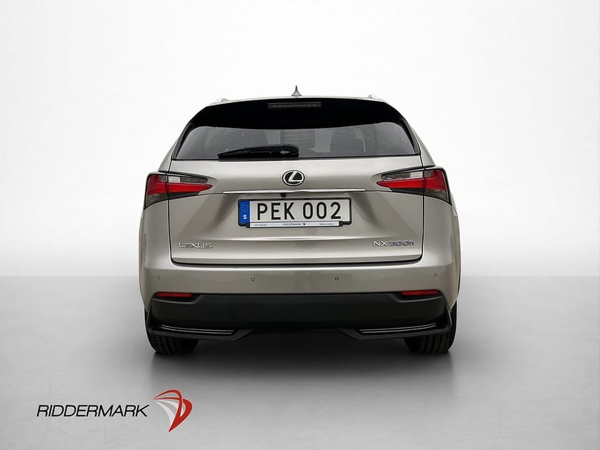 Bild 5 av Lexus NX 300h AWD 197hk F-Sport Skinn Kamera Rattvärme