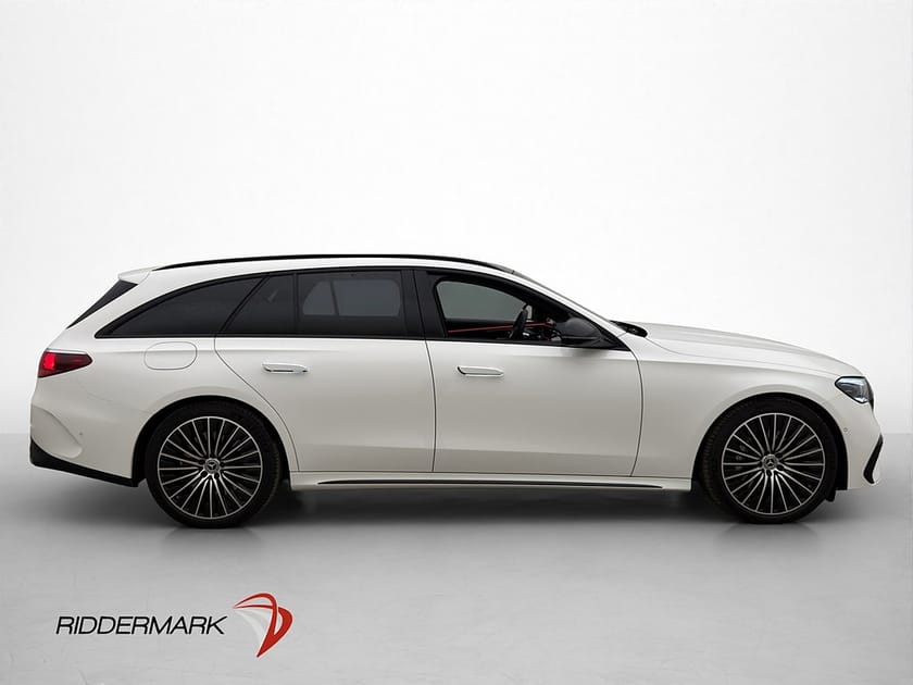 Bild 5 av Mercedes-Benz E 300 T e E300 AMG Pano Burmester-4D 360° Skinn Drag