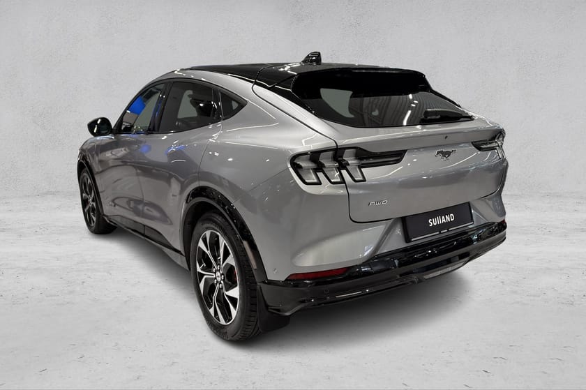 Bilde 3 av Ford Mustang Mach-E Long Range AWD |540km|Panorama|H.Feste++