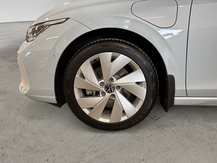 Bild 4 av Volkswagen Golf eHybrid