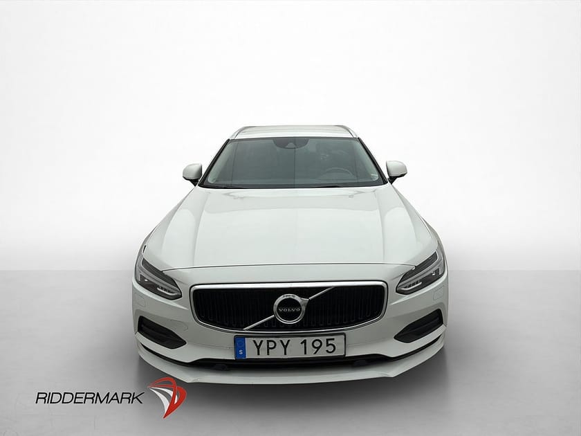 Bild 2 av Volvo V90 D4 190hk Momentum Drag Värmare Navi Sensor