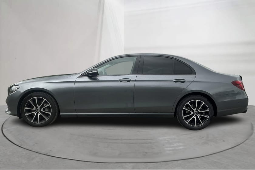 Bild 2 av Mercedes-Benz E 400 d 4MATIC Sedan W213 (340hk) Avantgarde