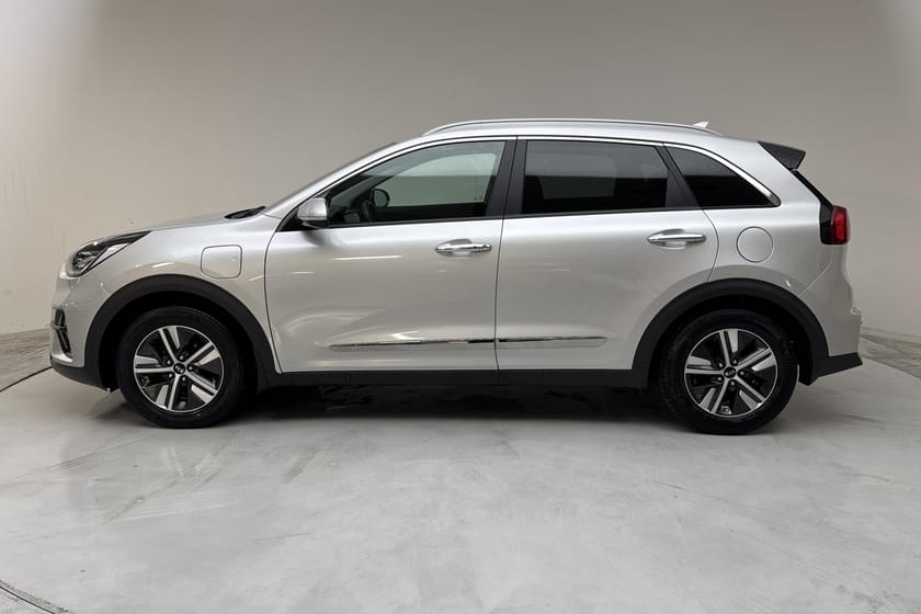 Bild 2 av Kia Niro P-HEV Plug-in Hybrid 1.6 (141hk) Advance Plus 2