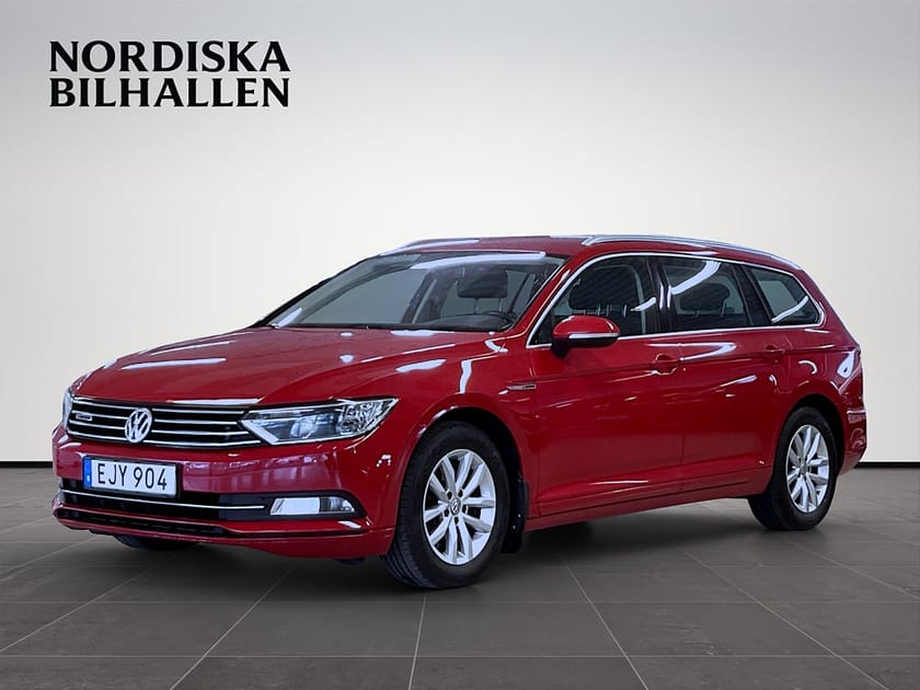 Bild 3 av Volkswagen Passat Sportscombi 2.0 TDI DPF BMT 4Motion Dragkrok Bluetooth
