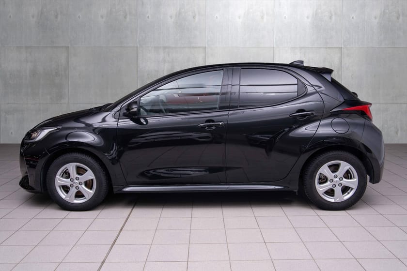 Bilde 2 av Toyota Yaris Hybrid 115