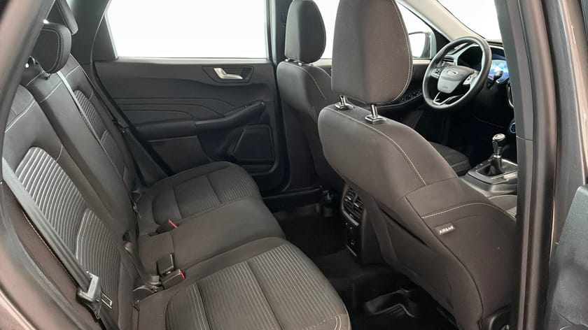 Bild 5 av Ford Kuga Titanium 150Hk / Dödavinkel / Adapt.fart / Rattvärme