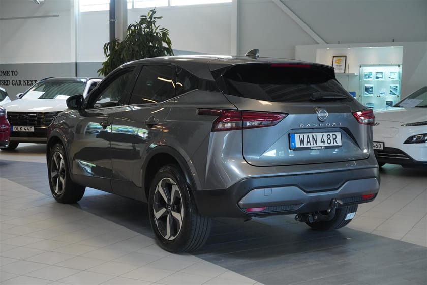 Bild 3 av Nissan Qashqai MHEV 158 Xtronic 360 Kamera N-Connecta Drag