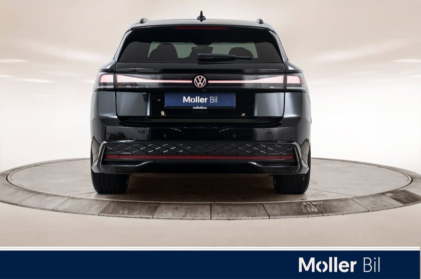 Bilde 4 av Volkswagen ID.7 GTX Tourer