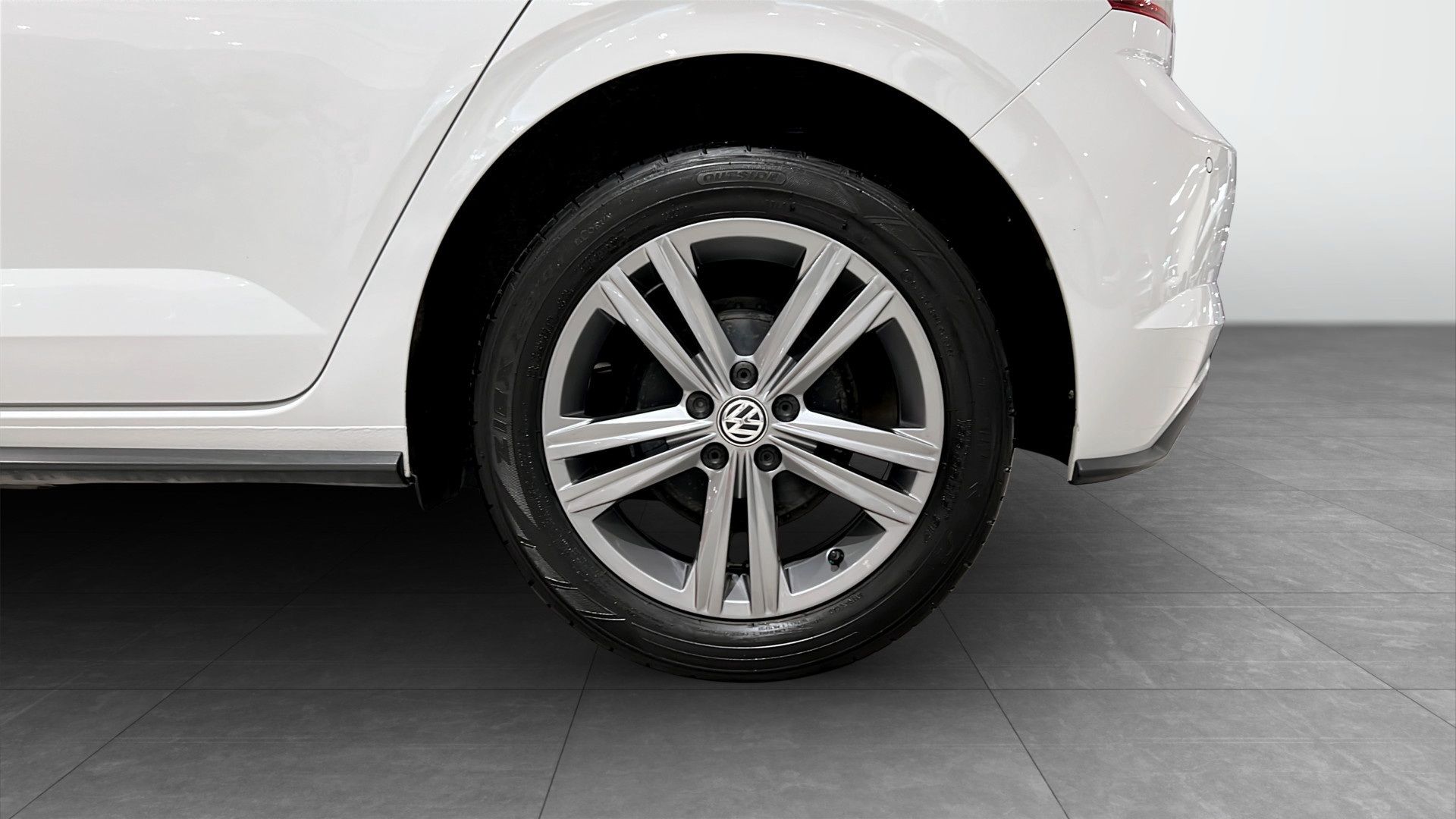 Volkswagen Polo 1.0 TSI OPF 2020, photo 6/10