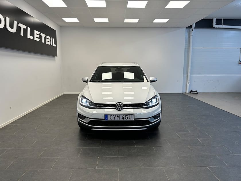Bild 3 av Volkswagen Golf Alltrack 2.0 TDI DPF SCR 4Motion Värmare Drag B-Kam