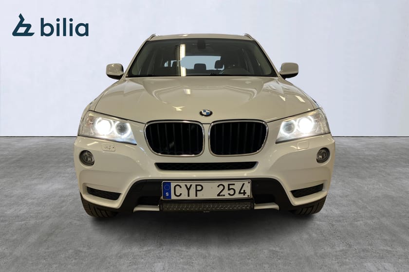 Bild 4 av BMW X3 xDrive20d s&v-däck/Dragkrok/Ledramp