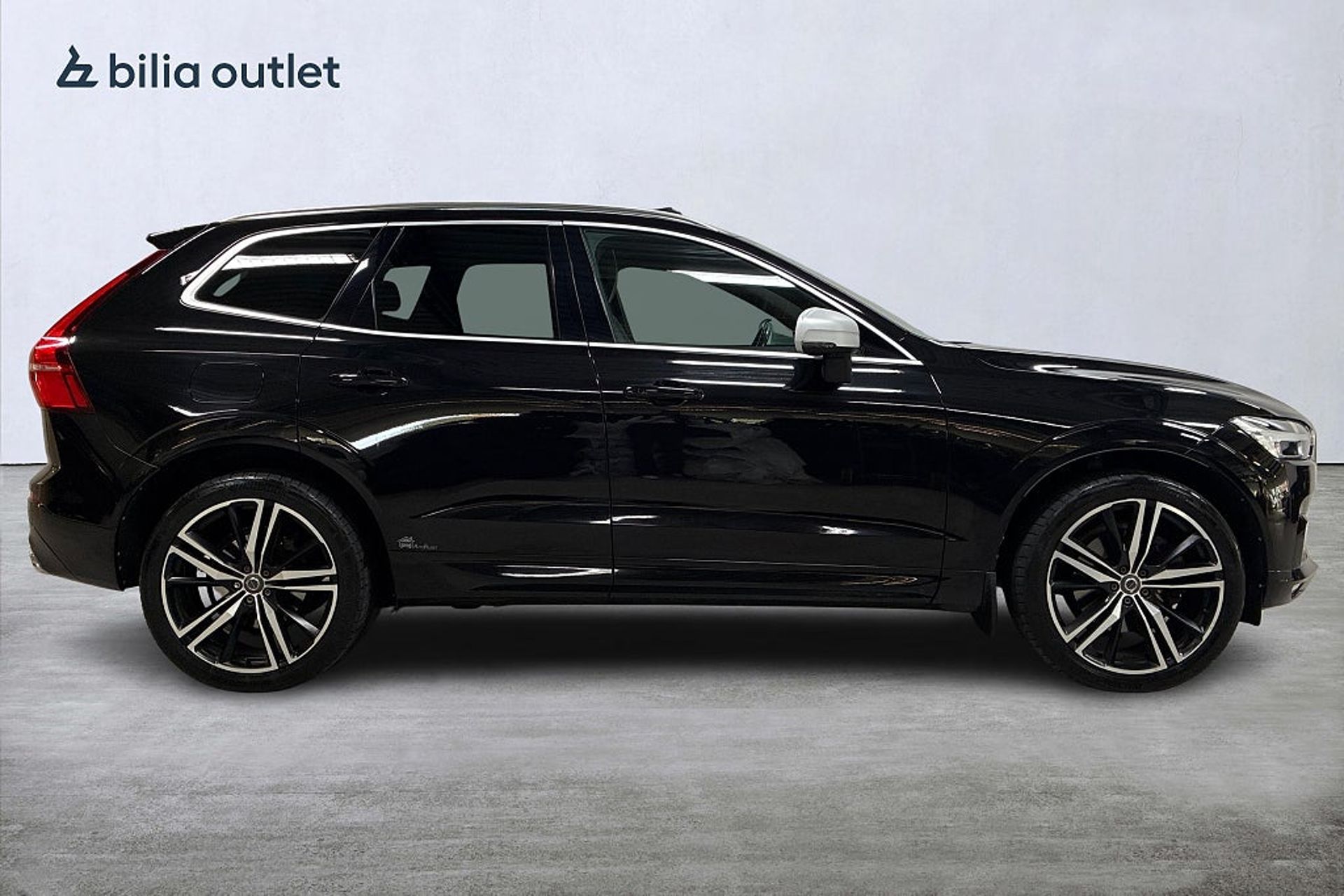 Volvo XC60 D5 AWD R-Design 235hk 2018, bild 5/10