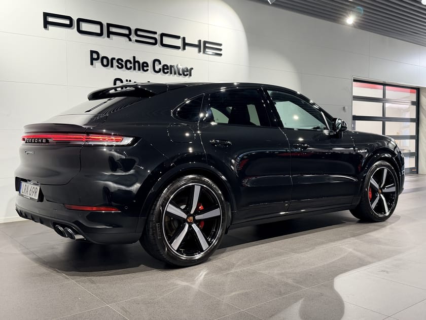 Bild 4 av Porsche Cayenne S E-Hybrid Coupé