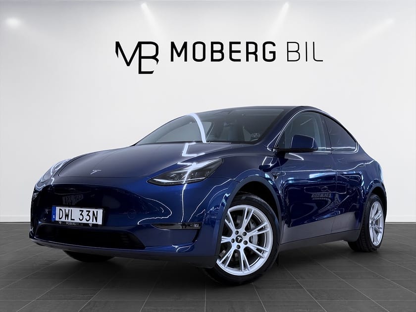 Bild 1 av Tesla Model Y Long Range AWD 514hk Pano Läder Navi B-Kamera
