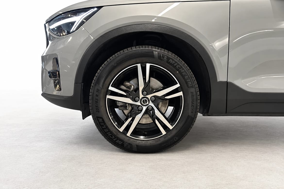 Volvo XC40 2025 - miniatyr 6