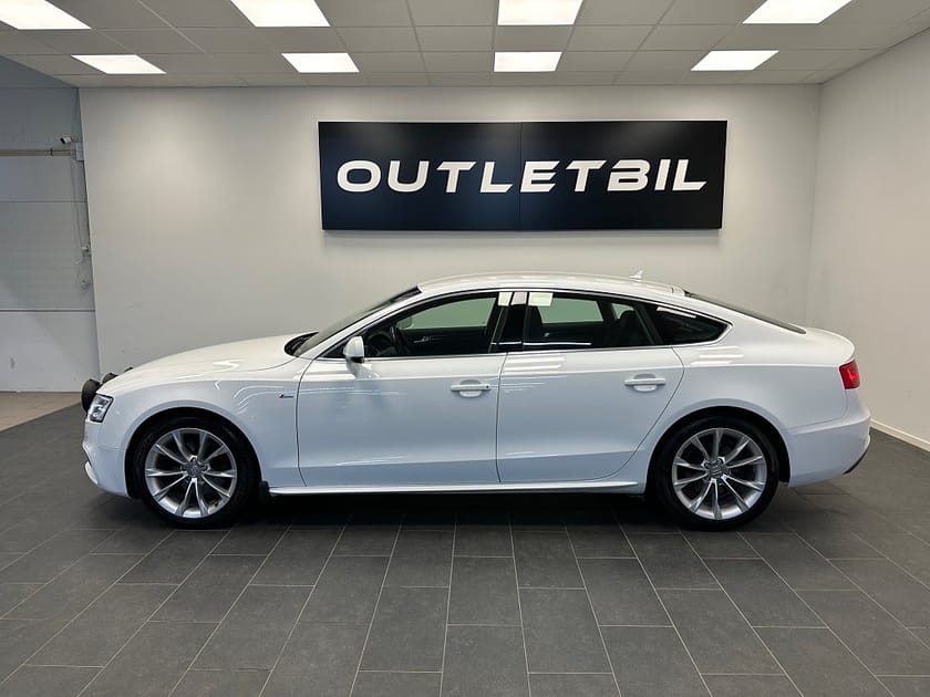 Bild 2 av Audi A5 Sportback 2.0 TDI quattro S Tronic Proline Drag Värmare