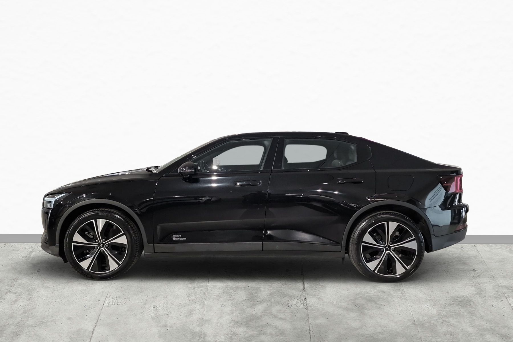 Polestar 2 272 л.с.