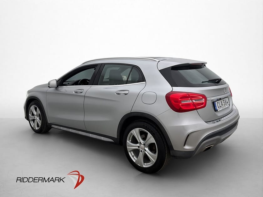 Bild 5 av Mercedes-Benz GLA 220 CDI 4MATIC AMG 200d Pano Värmare Kamera Skinn