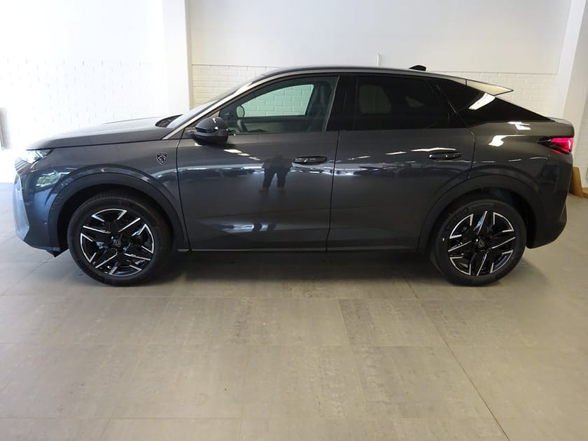 Bild 1 av Peugeot 3008 Hybrid 145 GT Ultimate 1.2  e-DSC