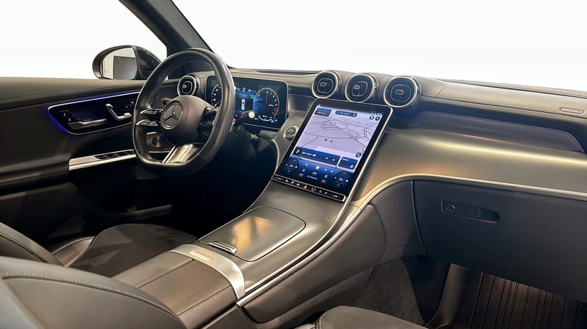 Bild 3 av Mercedes-Benz GLC 300 d e 4MATIC