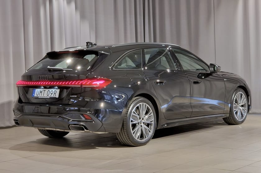Bild 5 av Audi A5 Avant e-hybrid quattro eHybrid S line | Drag | B&O | 360 vy | Mat