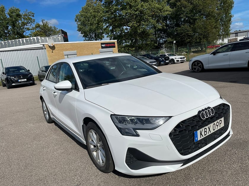 Bild 2 av Audi A3 Sportback 35 TFSI 150HK Proline