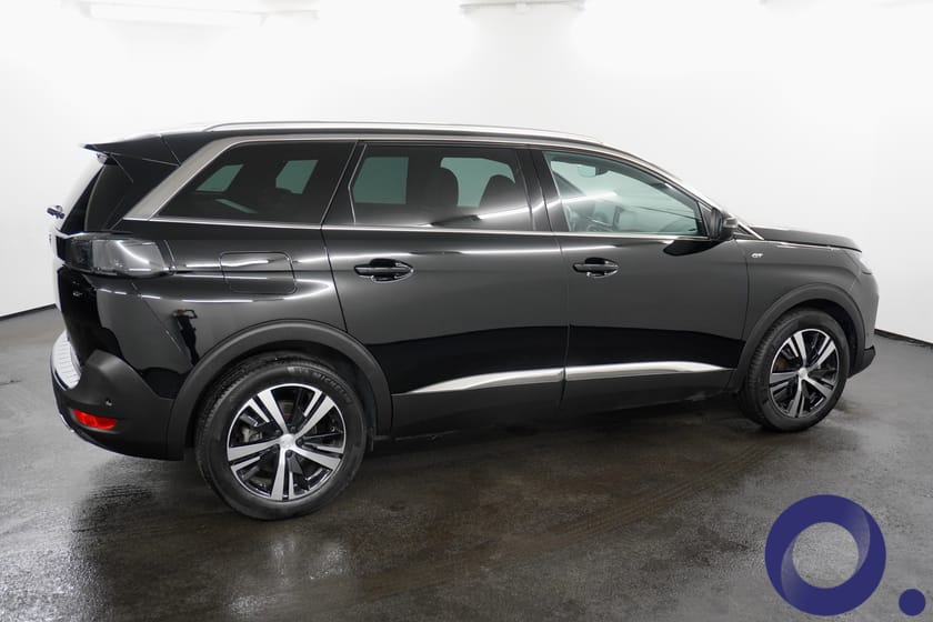 Bilde 2 av Peugeot 5008 GT 1.5 BlueHDi 130 hk 7-seter