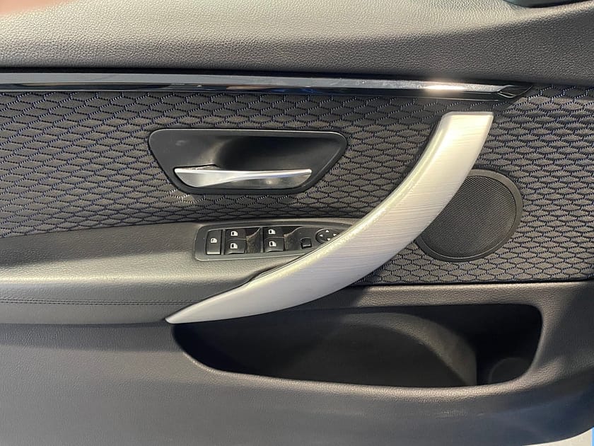 Bild 5 av BMW 428i Gran Coupé M-Sport Xenoljus Parkeringssensor bak