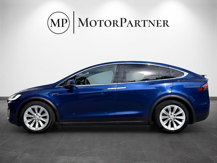 Bild 5 av Tesla Model X Long Range 6 Sits CCS Laddning Autopilot Raven MOMS