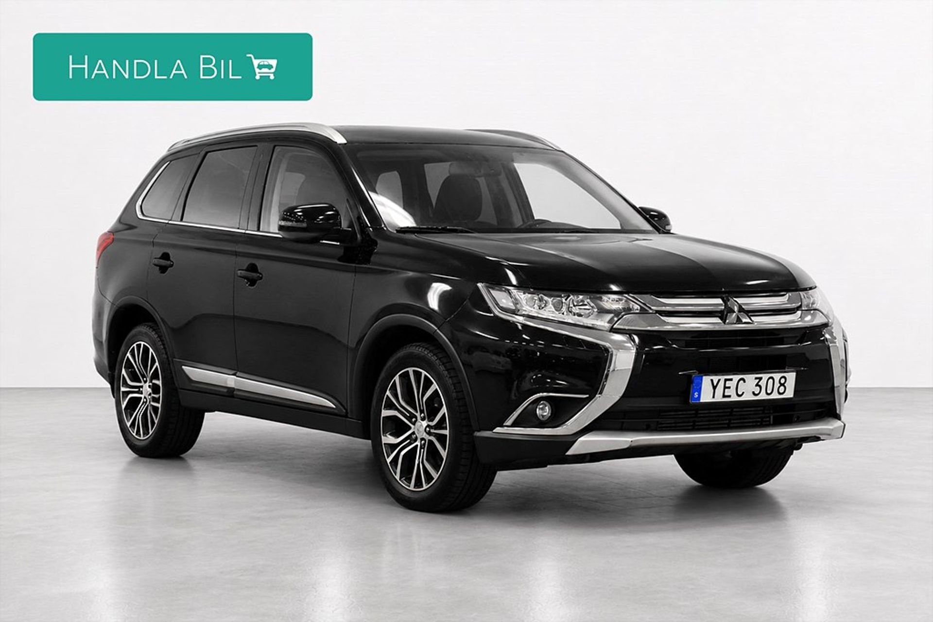 Mitsubishi Outlander 2.2 Di-D 4WD 2016, photo 4/10