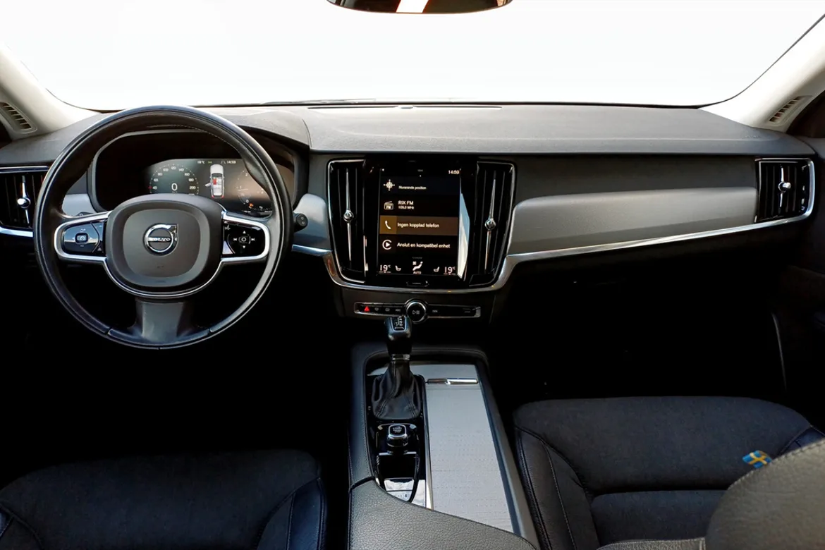 Volvo V90 Cross Country
