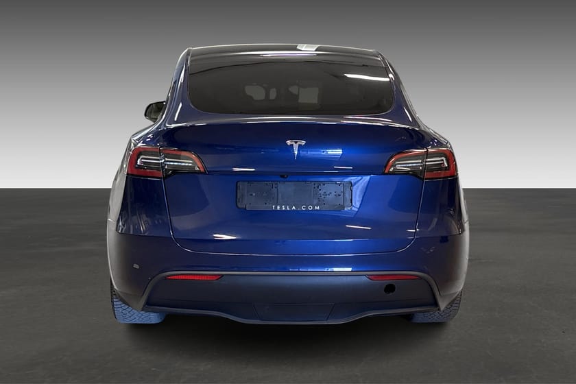Bilde 5 av Tesla Model Y Standard Range RWD Pano tak, Skinn, Ryggekamera, El-seter