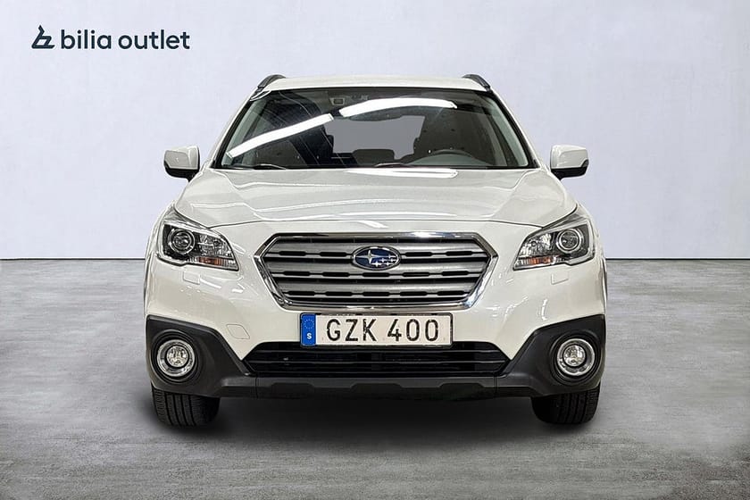 Bild 3 av Subaru Outback 2.0 4WD Lineartronic 150hk Navi Drag Backkamera