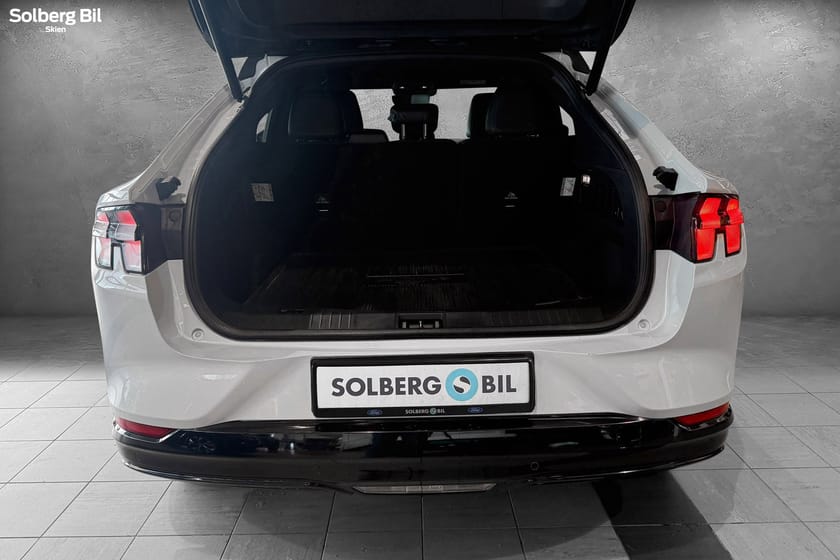 Bilde 5 av Ford Mustang Mach-E Long Range AWD 1-EIER/ACC/PANO/360 KAMERA/SERVICE INK