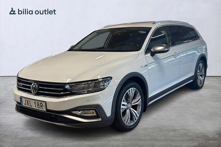 Bild 1 av Volkswagen Passat Alltrack 2.0 TDI 4Motion / Navi / Drag / Sommarkampanj