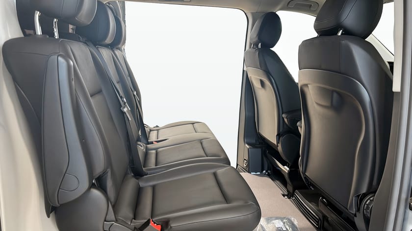 Bild 5 av Mercedes-Benz Vito Mixto 119 CDI 4x4 3.0t