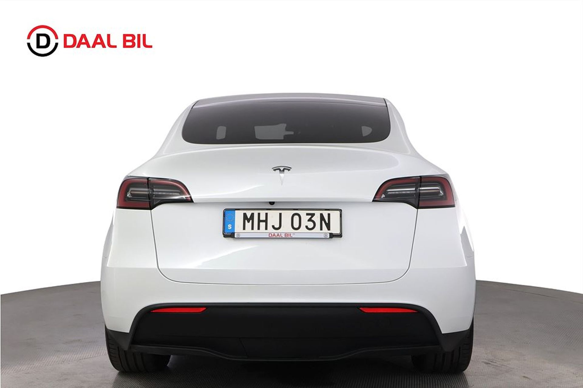 Tesla Model Y 2023, kuva 7/10